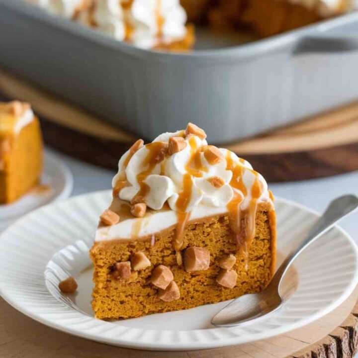 pumpkin poke cake